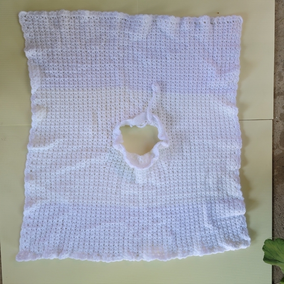 Hand made shall for young person - Picture 6 of 7